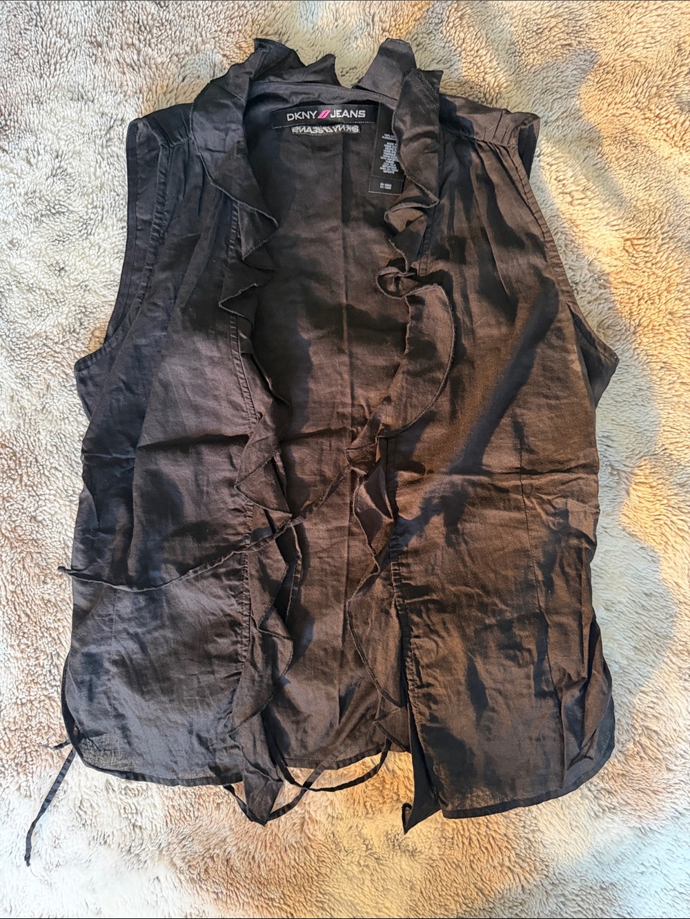 Dkny Black Ruffle-Front Sleeveless Vest